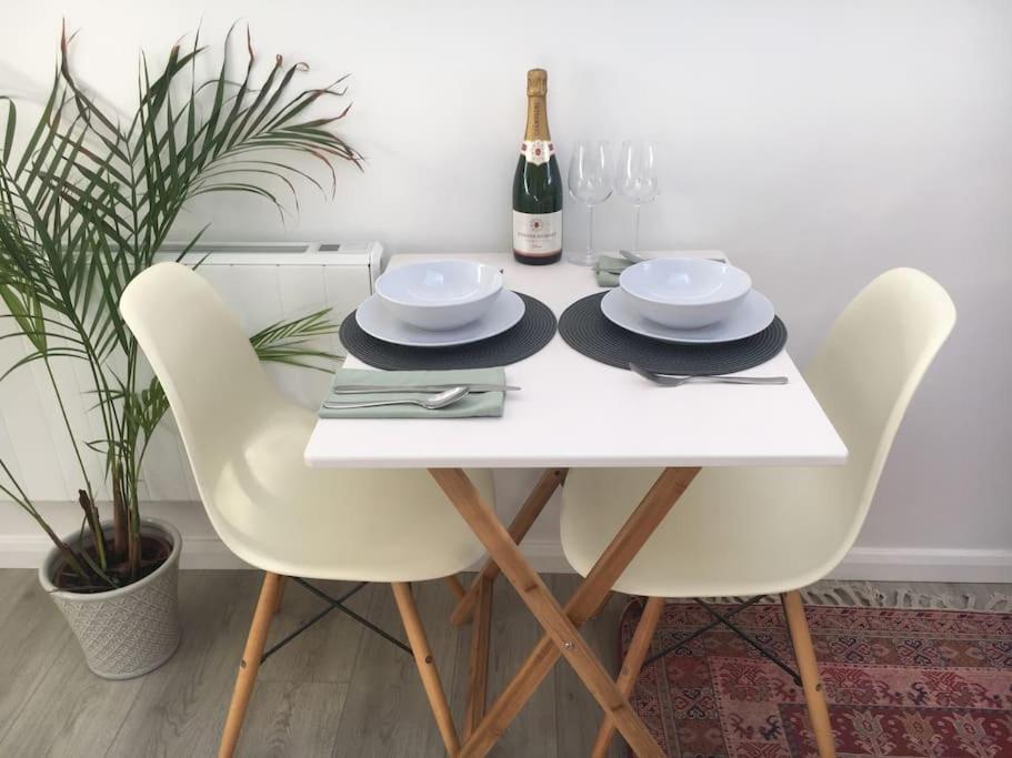 Brighton Boutique Garden Studio With Free Parking Bagian luar foto